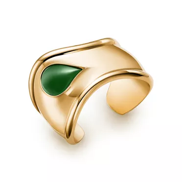 Elsa Peretti®:Small Bone Cuff in Yellow Gold with Green Nephrite Jade, 2