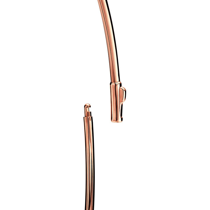 Tiffany Knot:Necklace in Rose Gold with Diamonds image number 5