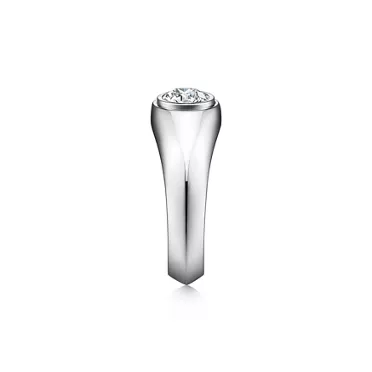 The Charles Tiffany Setting:Men's Engagement Ring in Platinum with a Round Brilliant Diamond, 3