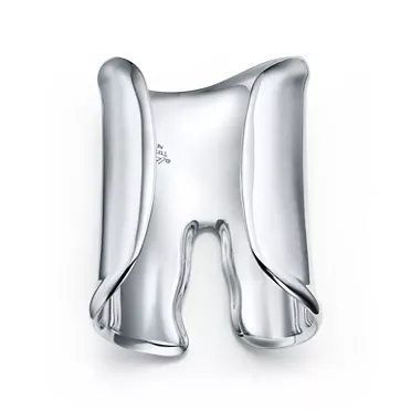 Elsa Peretti&reg;:Large Bone Cuff in Sterling Silver, 95 mm Wide, 3