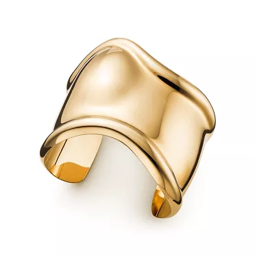 Elsa Peretti&reg;:Medium Bone Cuff in Yellow Gold, 61 mm Wide, 2
