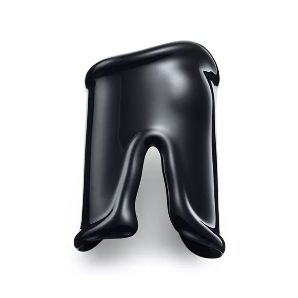 Elsa Peretti&reg;:Manchette Bone Large, finition noire sur cuivre. Largeur&nbsp;: 95&nbsp;mm.