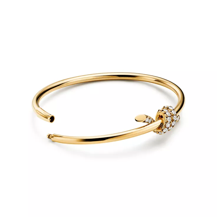 Tiffany Knot:Wire Bangle in Yellow Gold with Diamonds, 5
