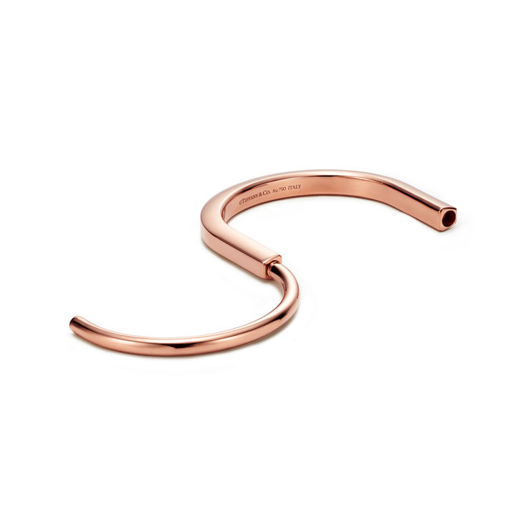 Tiffany Lock:Bangle in Rose Gold image number 5