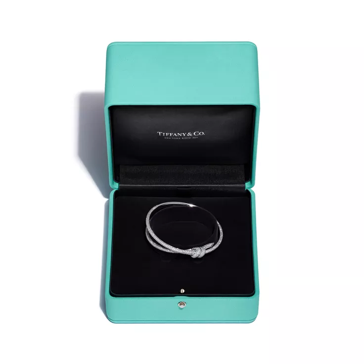 Tiffany Knot:Double Row Bracelet in White Gold with Diamonds, 6