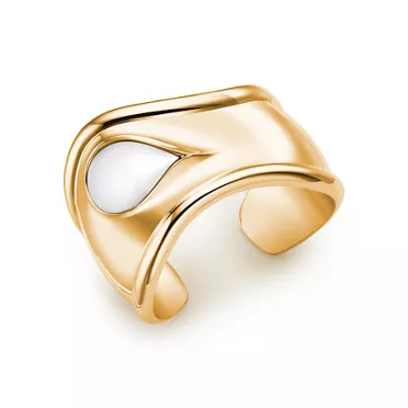 Elsa Peretti®:Small Bone Cuff in Gold with White Nephrite Jade, 2