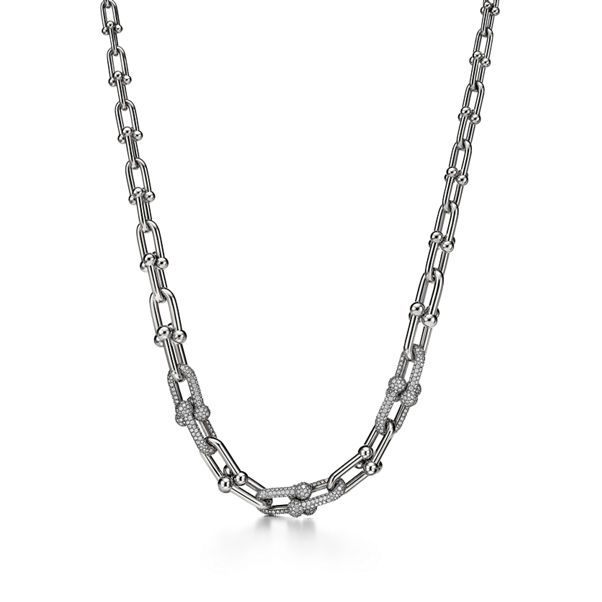 Tiffany HardWear:Graduated Link Necklace in White Gold with Pavé Diamonds