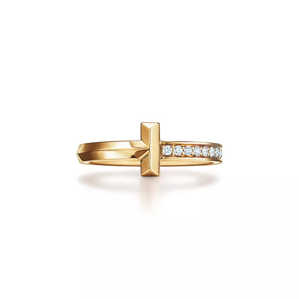 T1 Ring in Yellow Gold with Diamonds