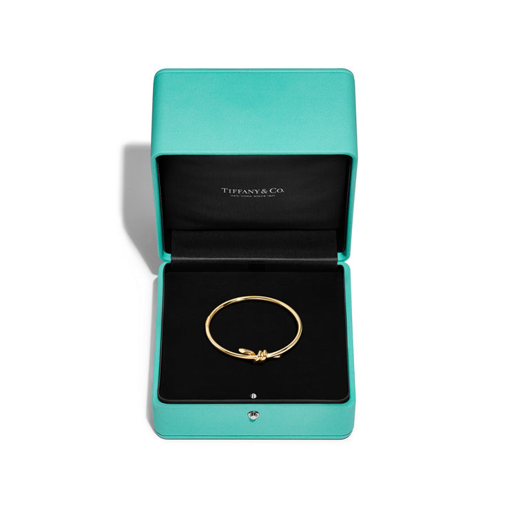 Tiffany Knot:Bracelet jonc Wire en or jaune 18 carats numéro dimage {1}