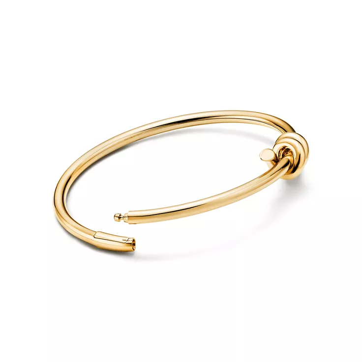 Tiffany Knot:Wire Bangle in Yellow Gold, 4