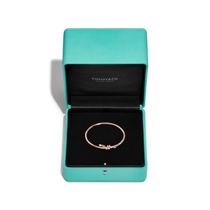 Tiffany Knot:Wire Bangle in Rose Gold image number 4