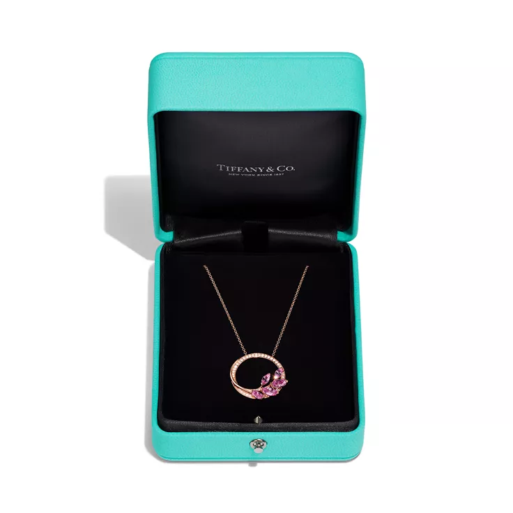 Tiffany Victoria®:Vine Circle Diamant-Anhänger mit rosa Saphiren in Roségold, 4