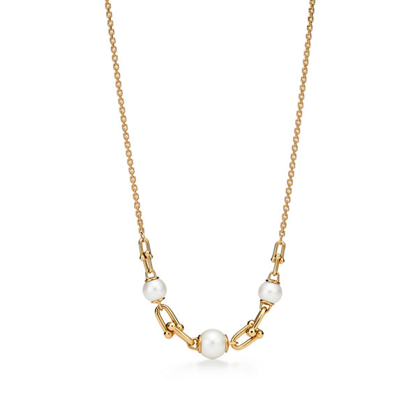 Tiffany HardWear:Link Necklace in Yellow Gold with Freshwater Pearls