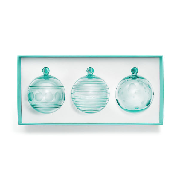 Ball Ornaments in Tiffany Blue® Crystal Glass