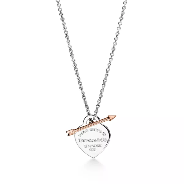 Colgante de insignia de corazón Lovestruck en plata y oro rosa, tamaño mediano
