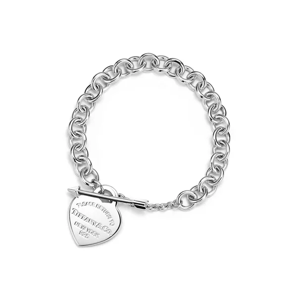 Pulsera con insignia de corazón Lovestruck en plata, tamaño mediano