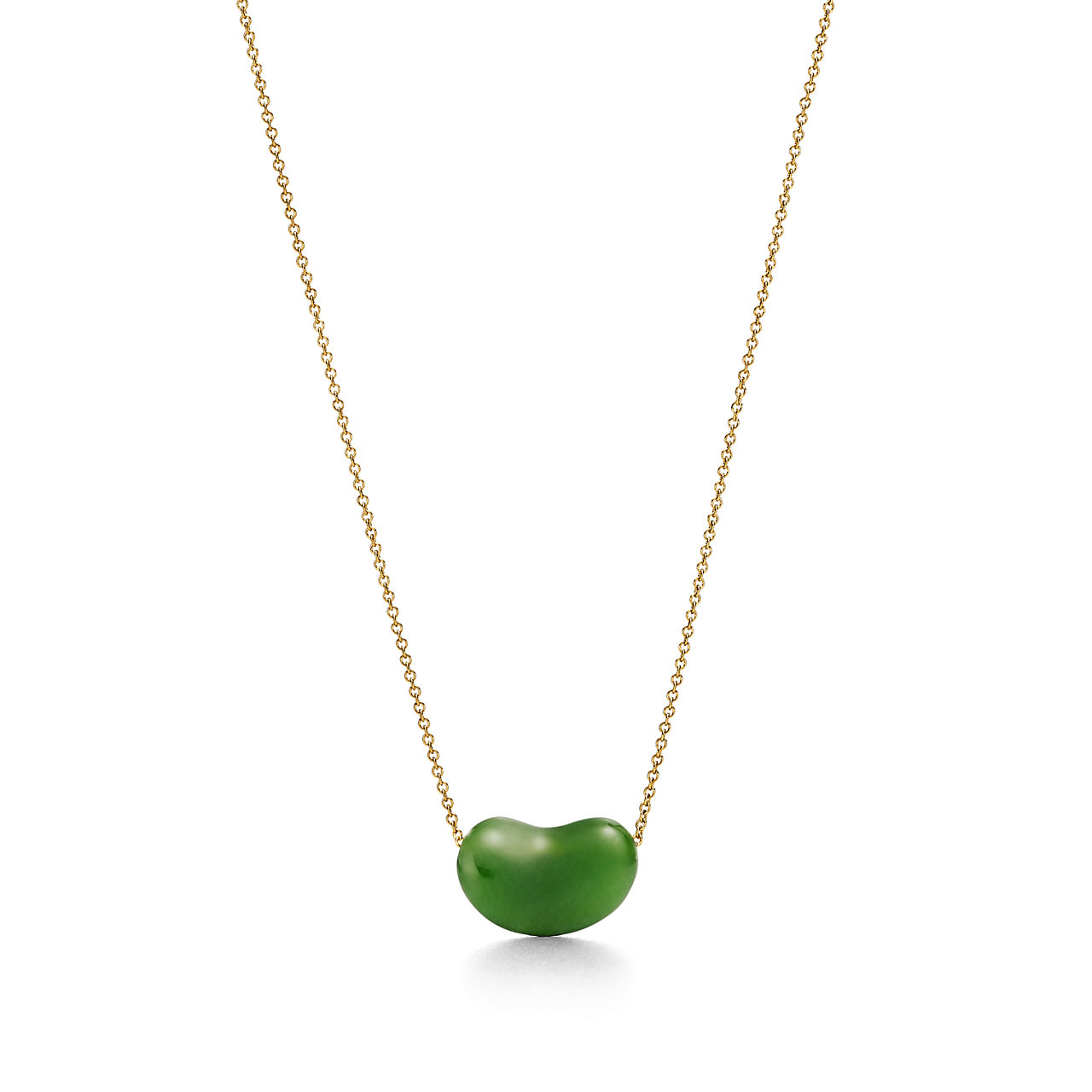 Elsa Peretti®:Bean design Pendant in Yellow Gold with Green Jade, 18 mm image number 0