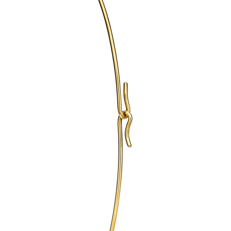 Elsa Peretti®:Bean design Wire Necklace in Gold with Pavé Diamonds, 20 mm image number 4