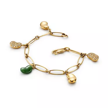 Elsa Peretti®:Bean® design Bracelet in Gold with Diamonds & Green Nephrite Jade, 3