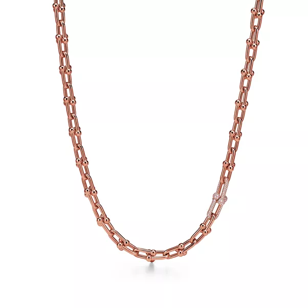 Halskette mit mittelgroßen Gliedern in Roségold mit Diamanten