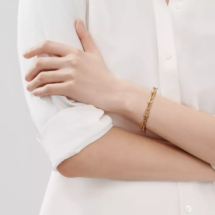 Tiffany HardWear:Medium Link Bracelet in Yellow Gold, 1
