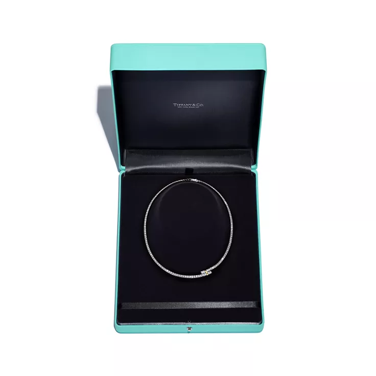 Tiffany Edge:Bypass Necklace in Platinum and Yellow Gold with Diamonds, 5