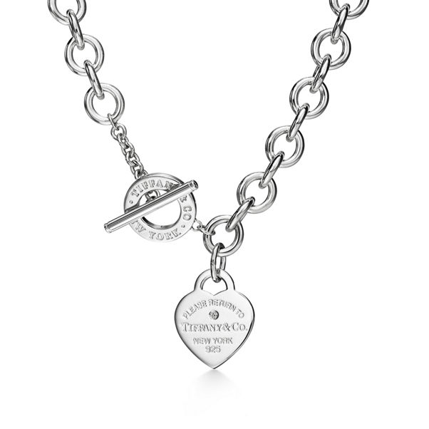 Return to Tiffany™:Heart Tag Necklace in Silver with a Diamond, Medium