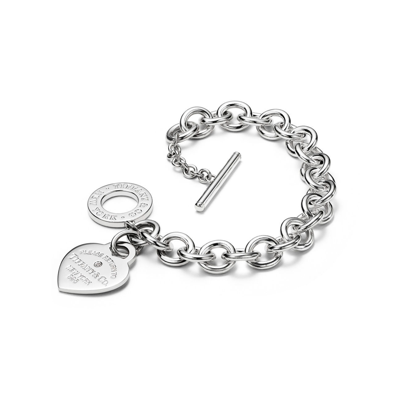 Return to Tiffany™:Heart Tag Bracelet in Silver with a Diamond, Medium image number 3