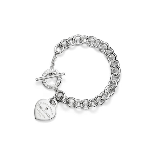 Return to Tiffany™:Heart Tag Bracelet in Silver with a Diamond, Medium