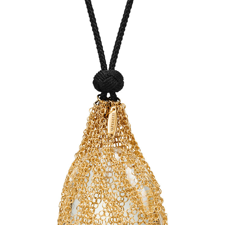 Elsa Peretti® Bean design:Necklace of Rock Crystal with Yellow Gold image number 4