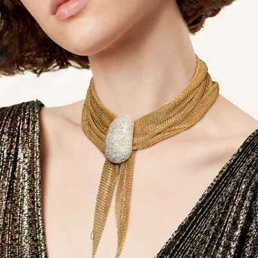 Elsa Peretti®:Bean® design Brooch in Yellow Gold with Pavé Diamonds, 2