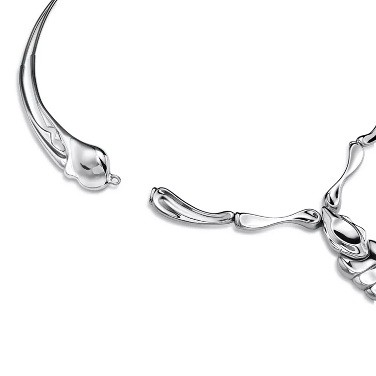 Collezione Elsa Peretti®:Collana Scorpion in argento, 4