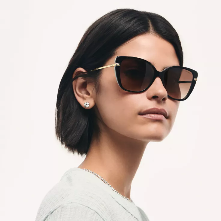 Wheat Leaf:Cat Eye Sunglasses in Tortoise Acetate with Gradient Blue Lenses, 1