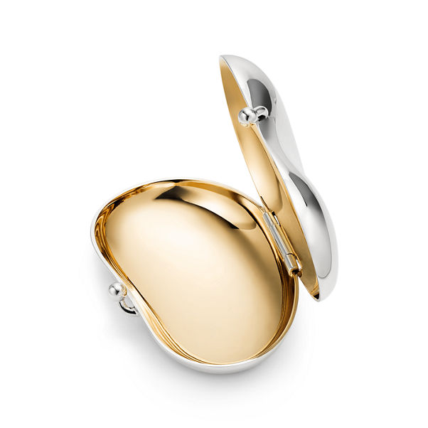 Elsa Peretti®:Bean design Pillbox in Sterling Silver and Yellow Gold