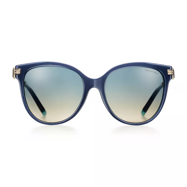 Sunglasses in Opal Blue Acetate with Gradient Blue Lenses