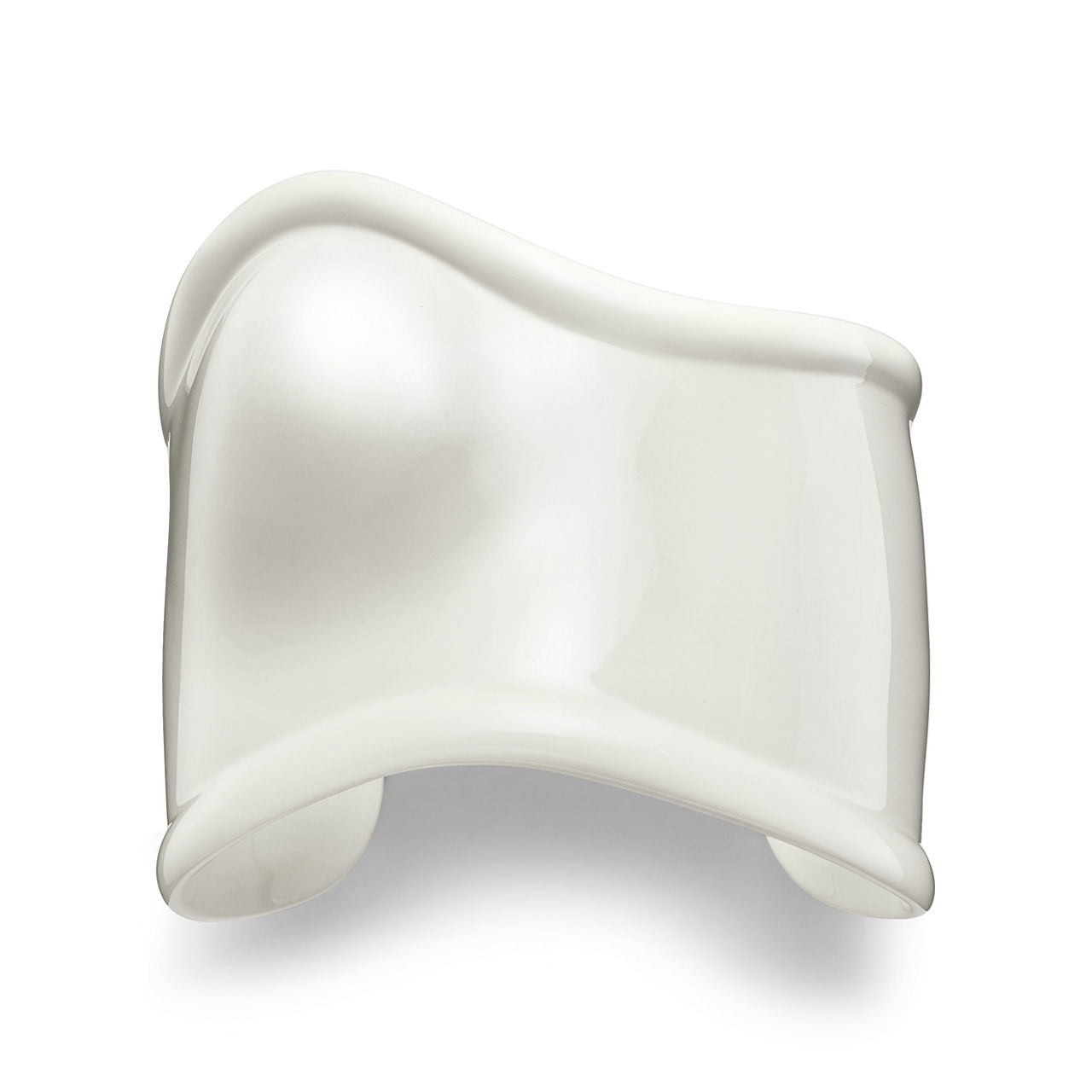 Brazalete Bone mediano con acabado blanco sobre cobre