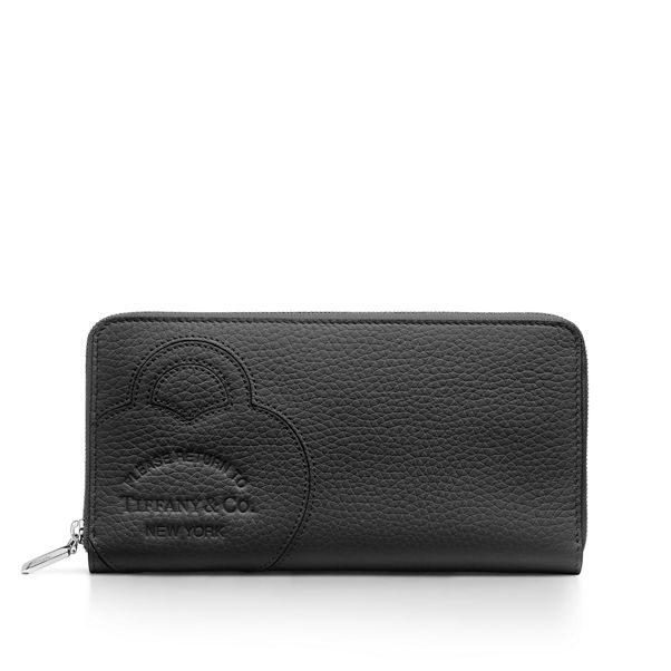 Return to Tiffany™:Large Zip Wallet in Black Leather