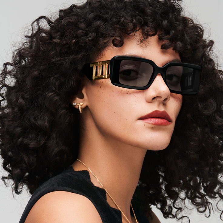 Tiffany T:Sunglasses in Black Acetate with Dark Grey Lenses image number 1