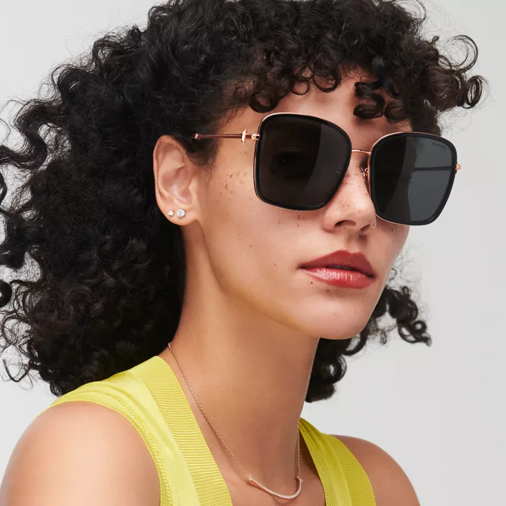 Tiffany T:Sunglasses in Black on Rose Gold-colored Metal with Dark Gray Lenses, 1