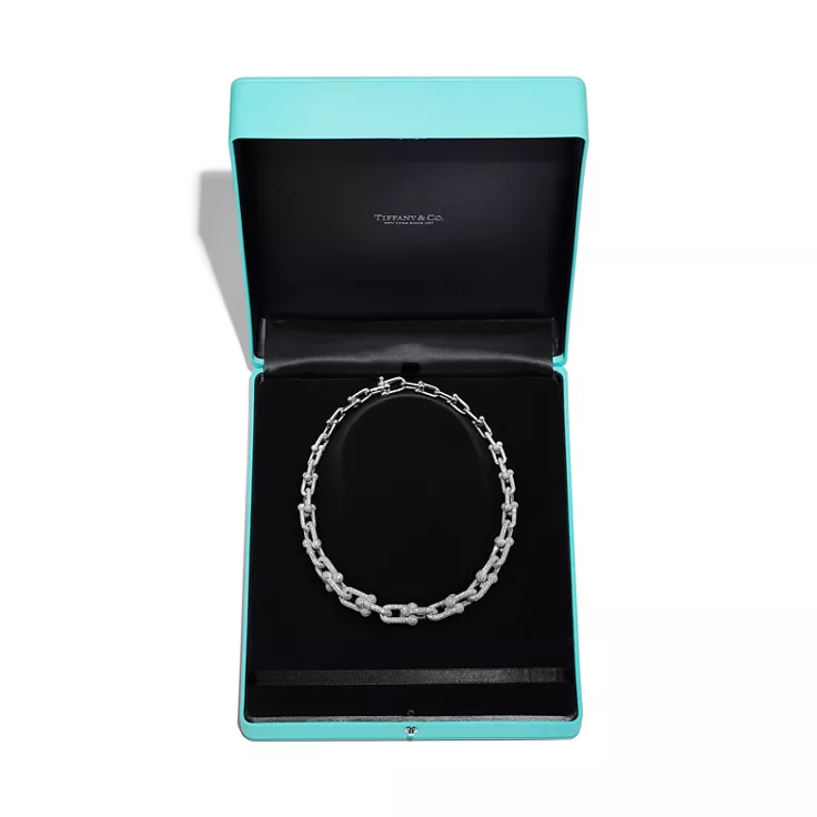 Tiffany HardWear: Graduated Link Necklace in White Gold with Diamonds, 5