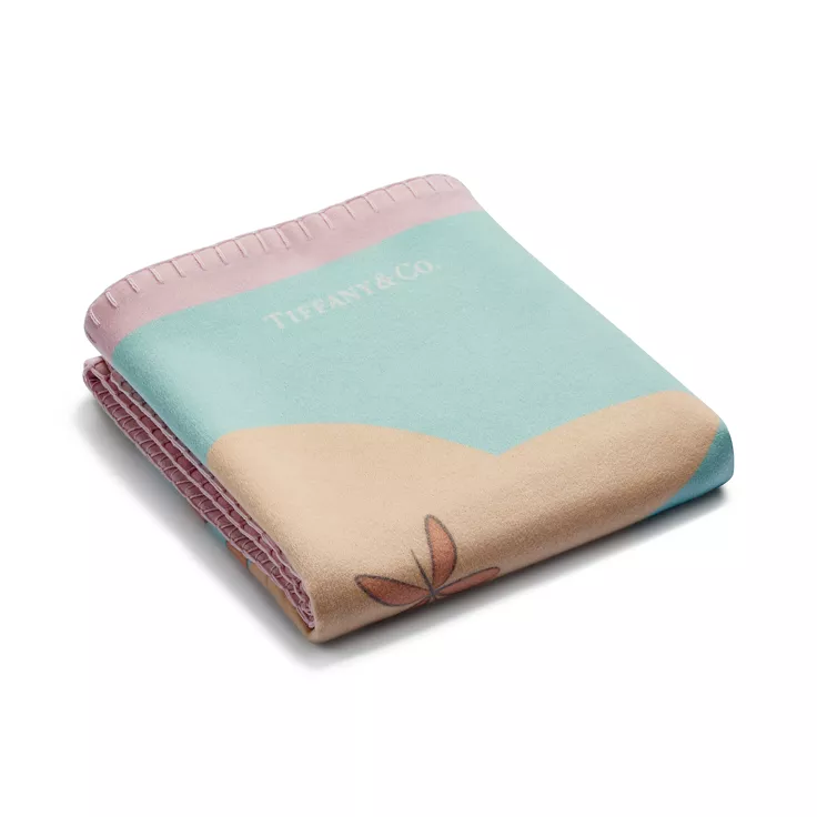 Tiny Tiffany:Chick on a Rock Blanket in Cashmere, 1