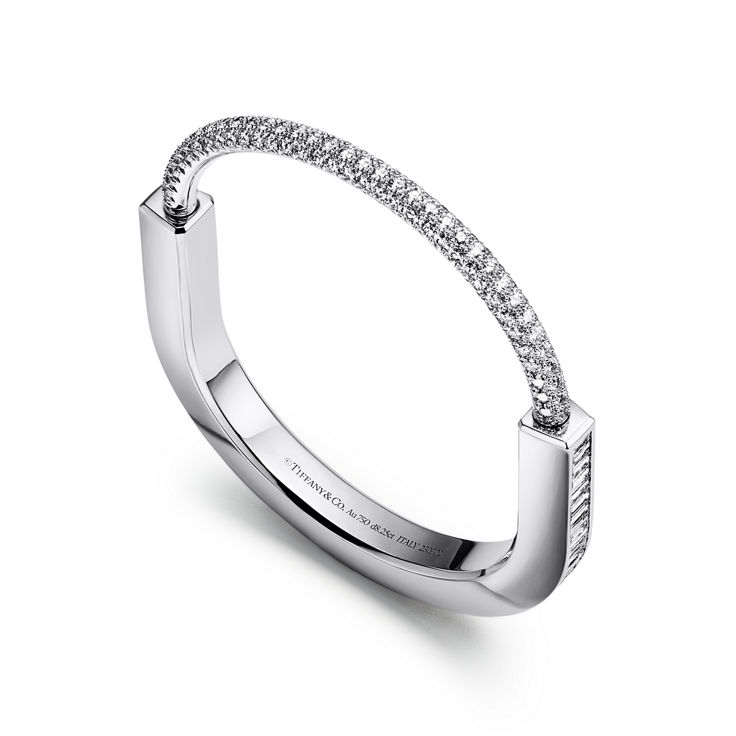 Tiffany Lock:Bracelet jonc en or blanc 18 carats avec diamants pavés et taille baguette numéro dimage {1}