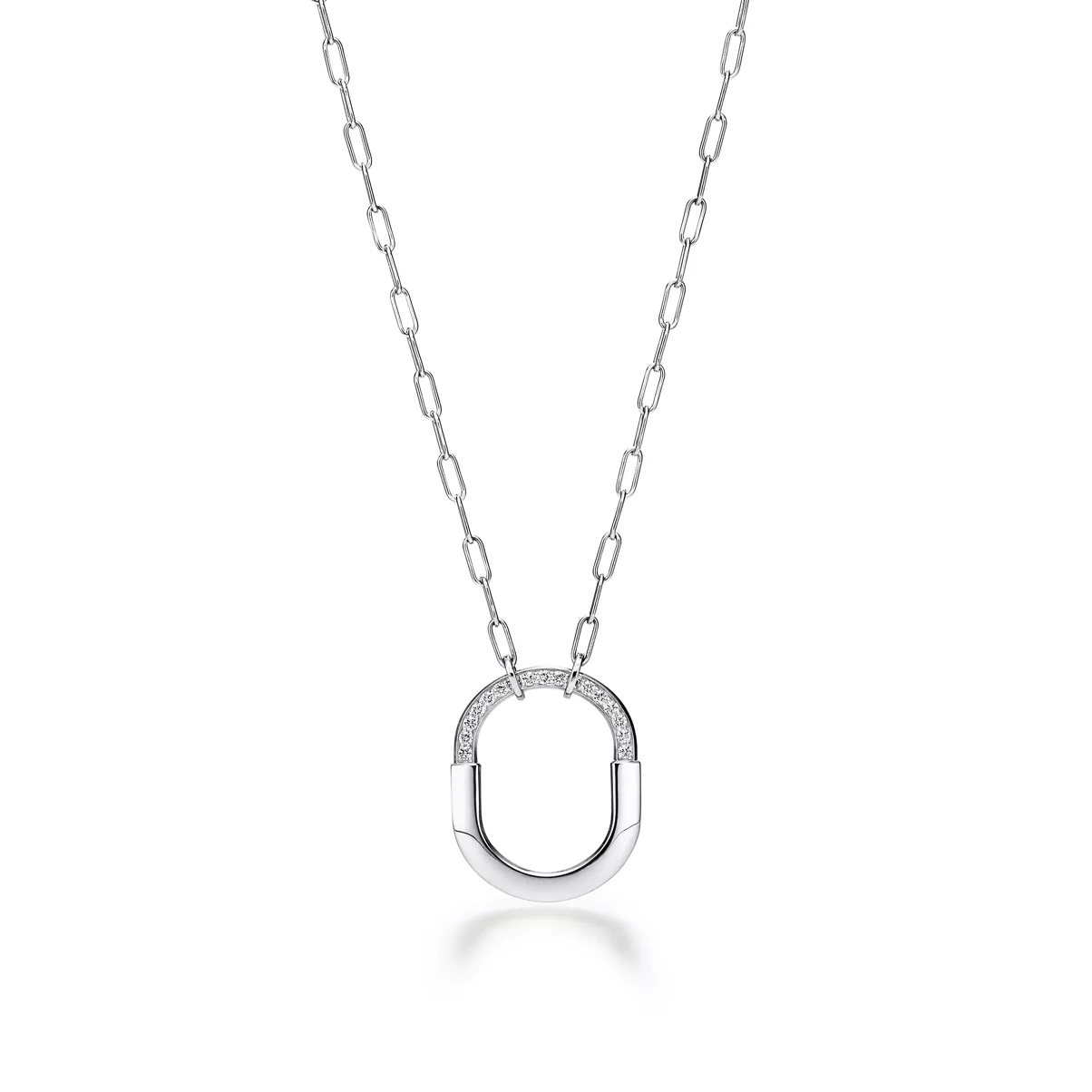 Pendant in White Gold with Diamonds, Medium