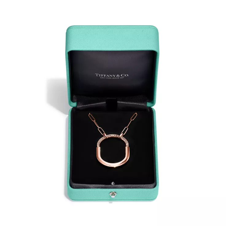 Tiffany Lock:Pendant in Rose Gold with Diamonds, Large, 5