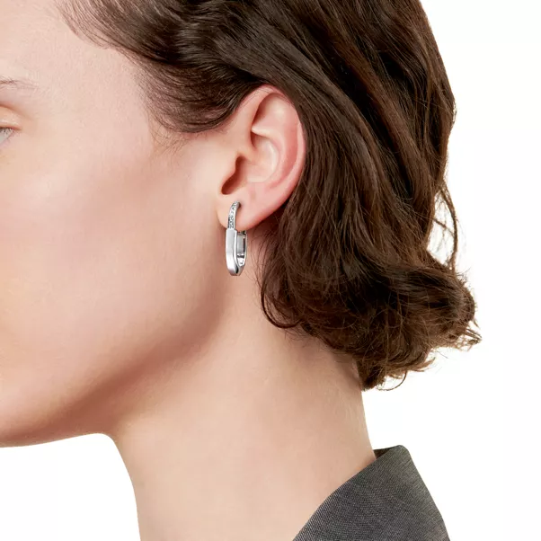 Boucles d’oreilles en or blanc 18 carats et diamants. Medium.
