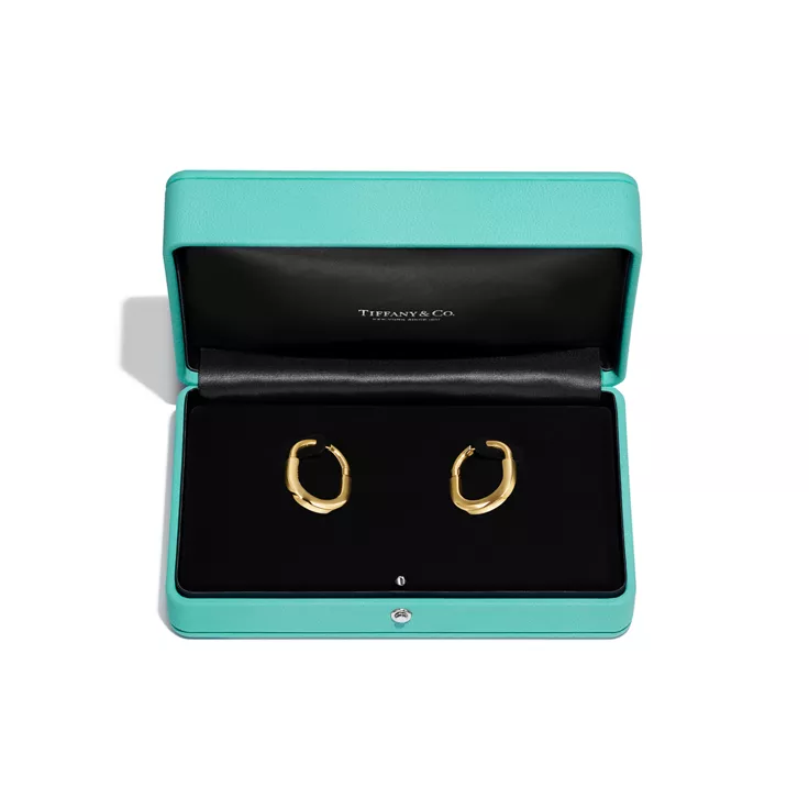Tiffany Lock:Earrings in Yellow Gold, Medium, 4