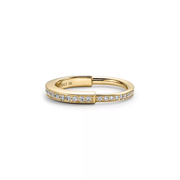 Tiffany Lock:Ring in Yellow Gold with Pavé Diamonds image number 0