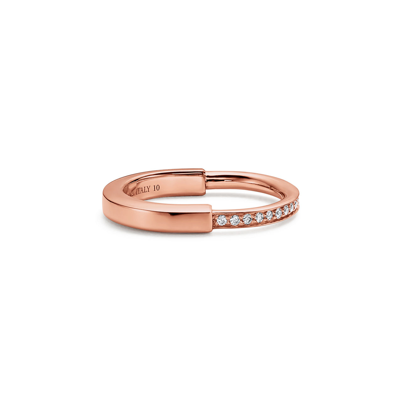 Anillo de oro rosa con diamantes