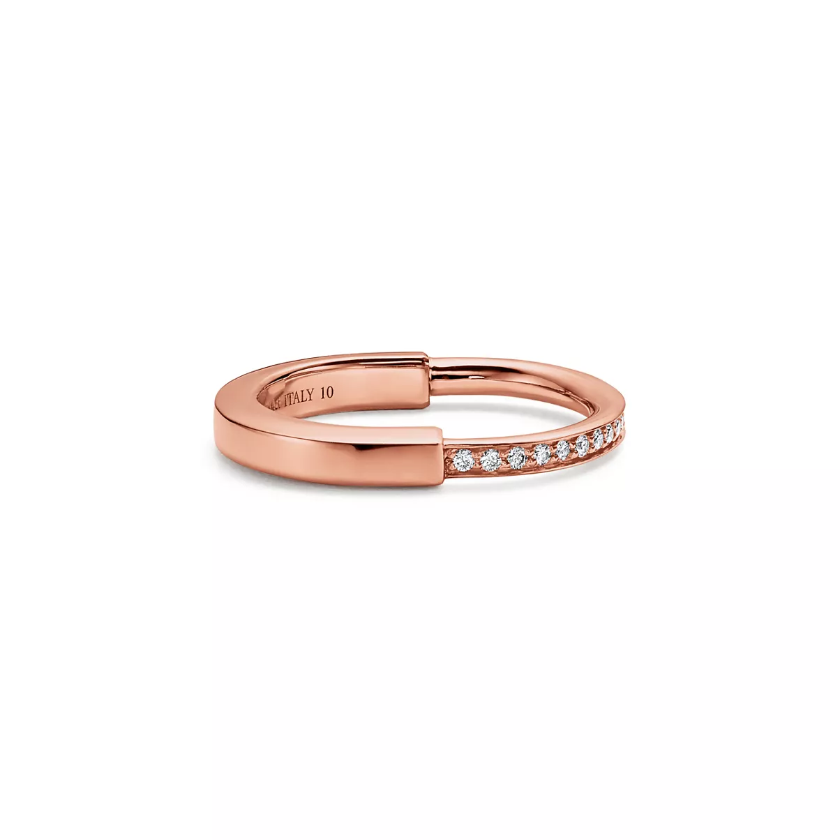 Ring in Rose Gold with Diamonds