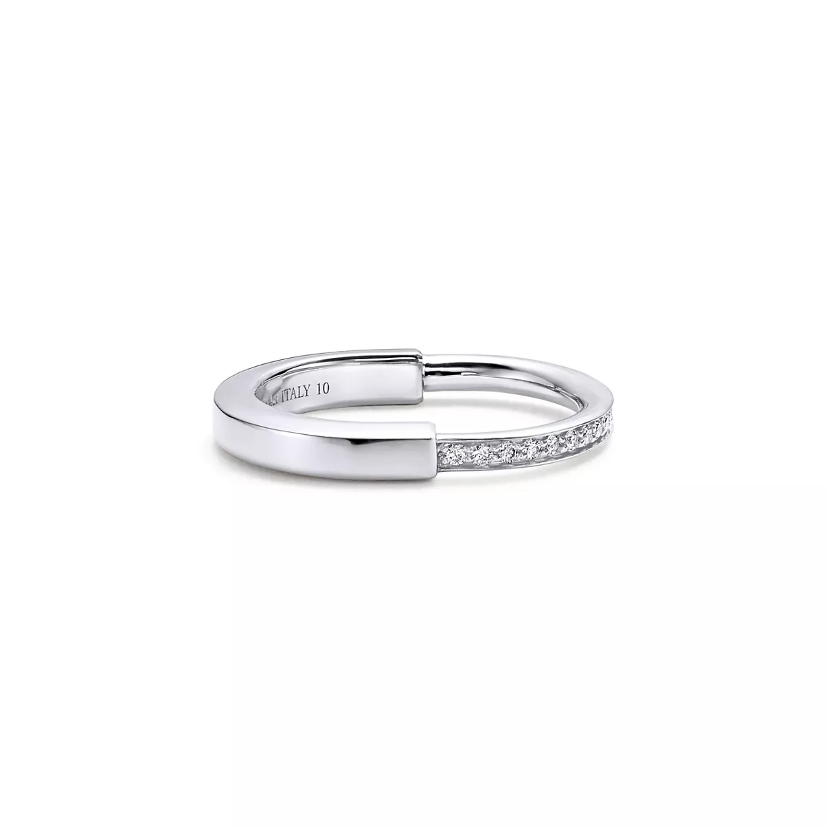 Ring in White Gold with Diamonds